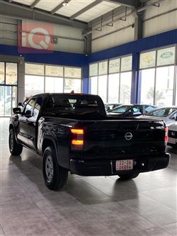 نيسان فرونتر